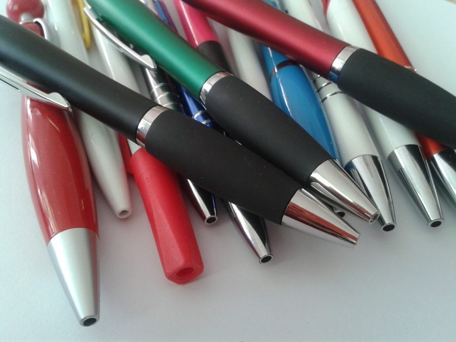 The Best Pens for Lots of Writing (Notetaking, Exams, Tests, etc